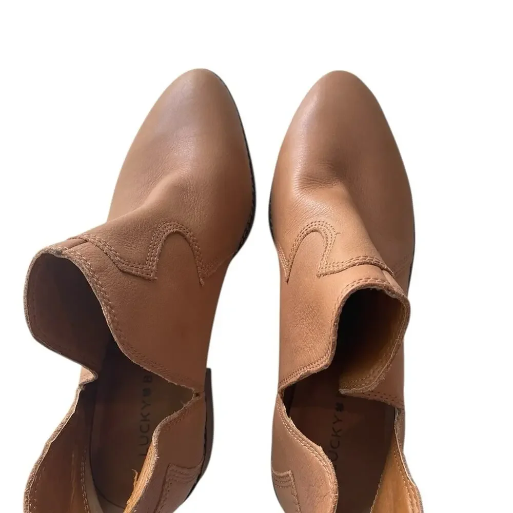 Lucky Brand Macee Tan Leather V Notch Ankle Booties 7 Pointed Toe Low Heel NWOT - Picture 3 of 10